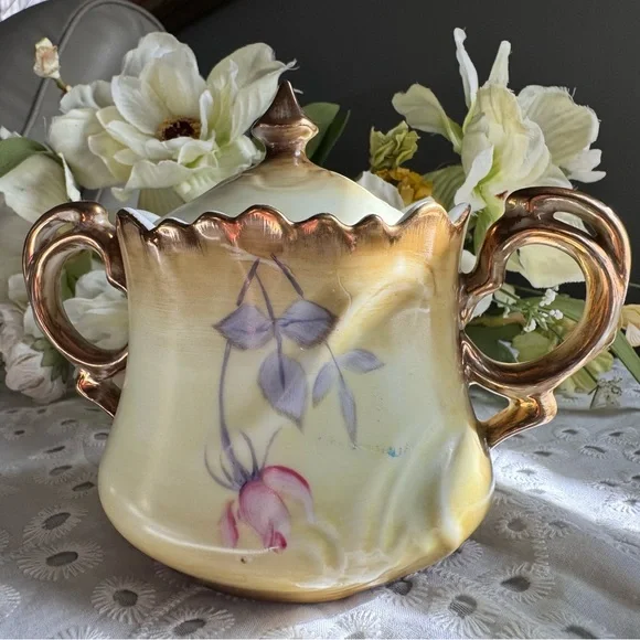 SOLD>>>Vintage Nippon Sugar and cream set - Picture 3 of 7